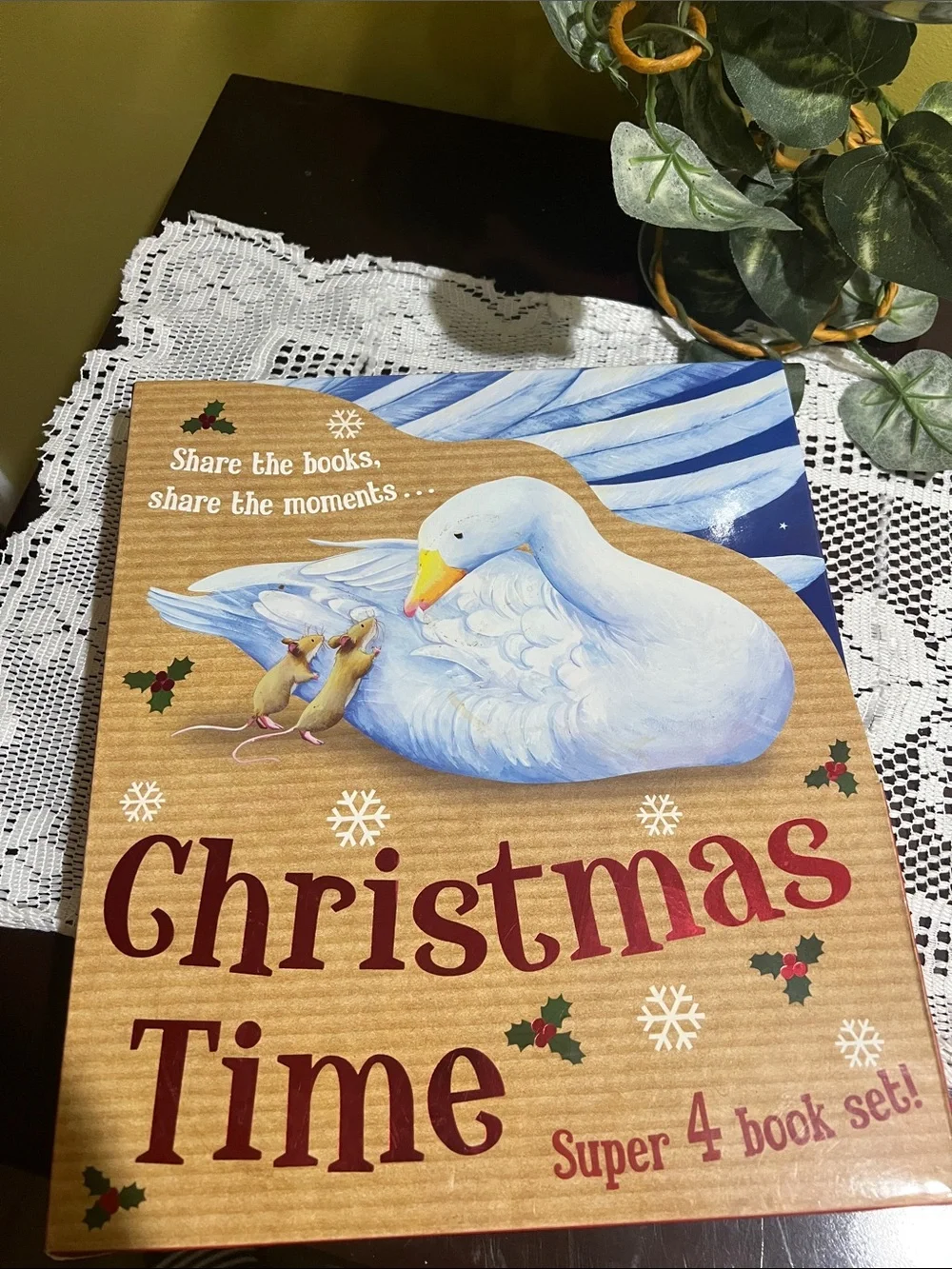 Hardcovers Christmas Time Holiday Book Set - White & Blue Like New